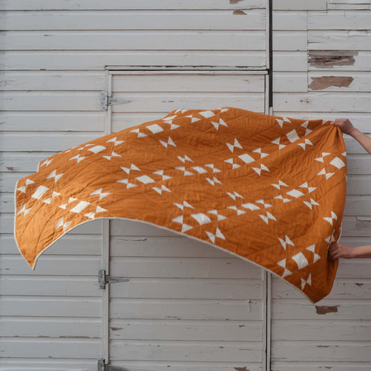 Golden Lattice Quilt Pattern