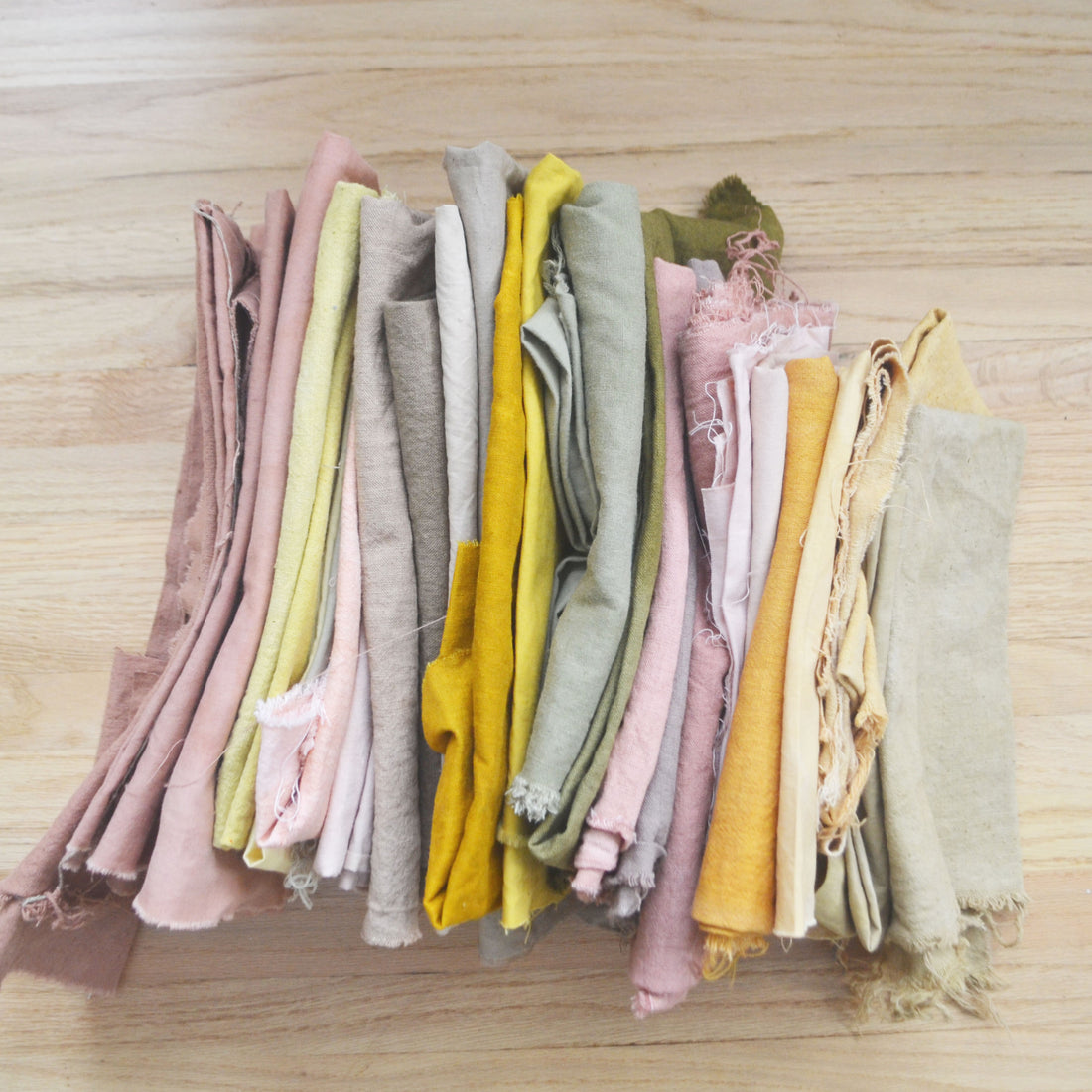 Natural Dye Variation: A Visual